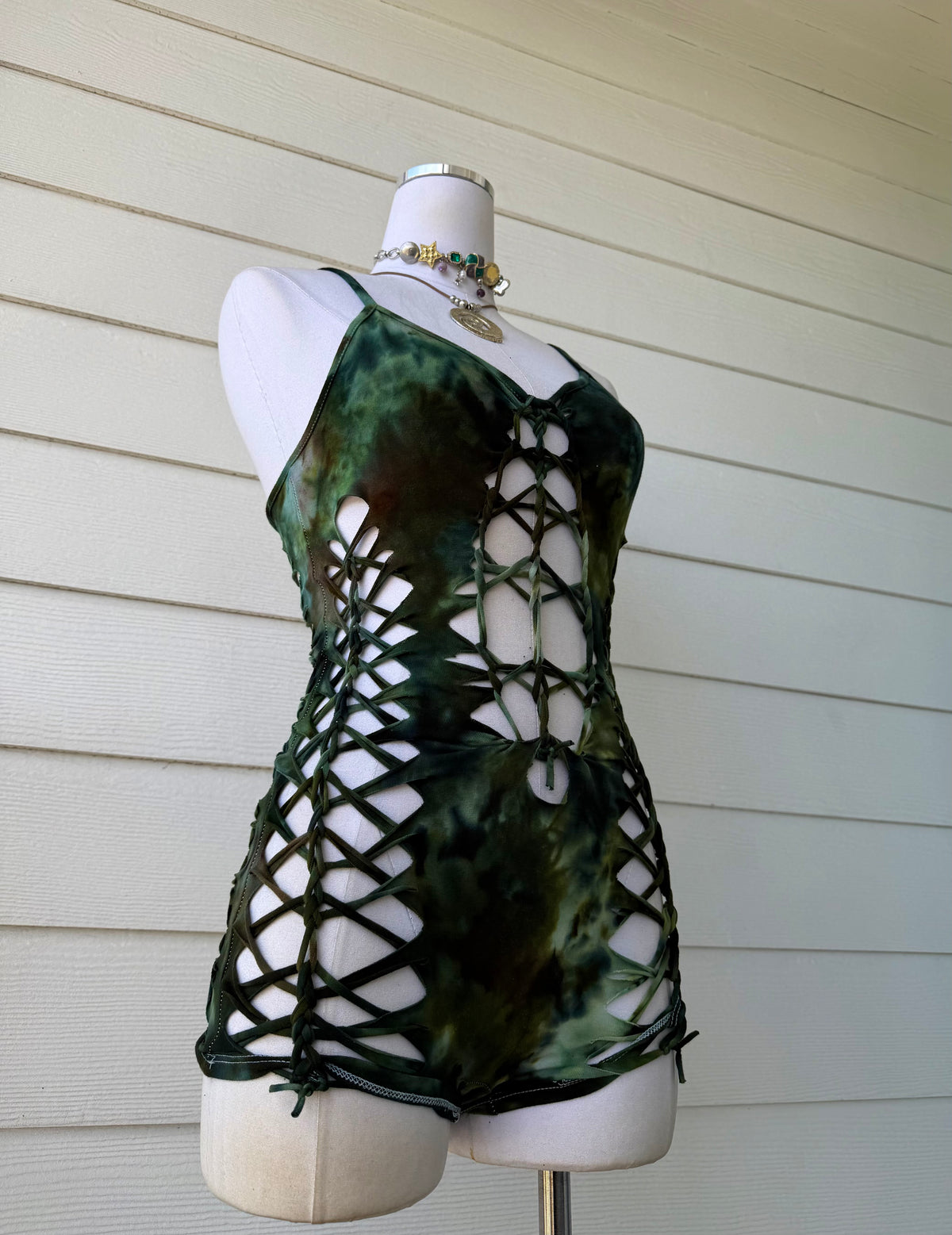 Forest Romper ๐๐ฎ๐ข๐๐ค ๐ฌ๐ก๐ข๐ฉ ๐ฐ๐ข๐ญ๐ก๐ข๐ง 5 ๐๐๐ฒ๐ฌ