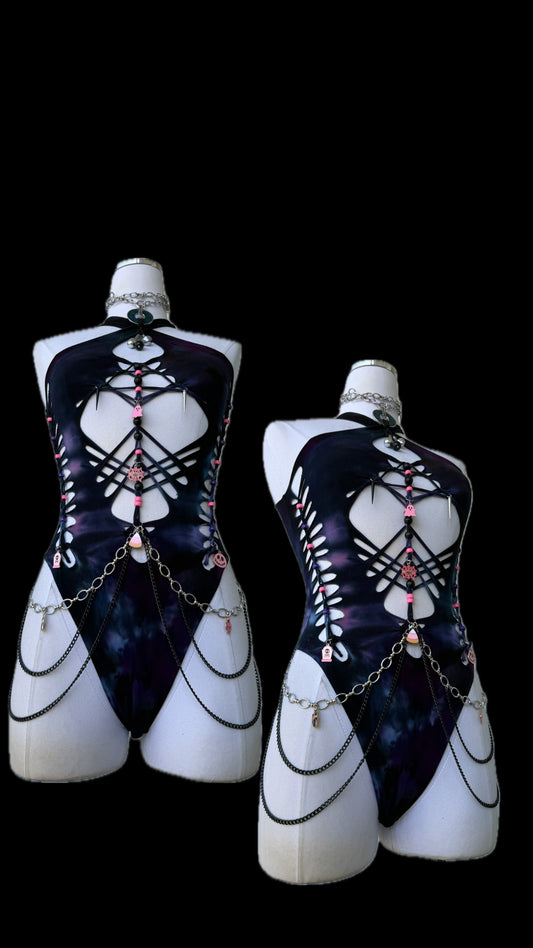 XS/S pretty little nightmare Bodysuit 𝐒𝐡𝐢𝐩𝐬 𝐍𝐞𝐱𝐭 𝐁𝐮𝐬𝐢𝐧𝐞𝐬𝐬 𝐃𝐚𝐲