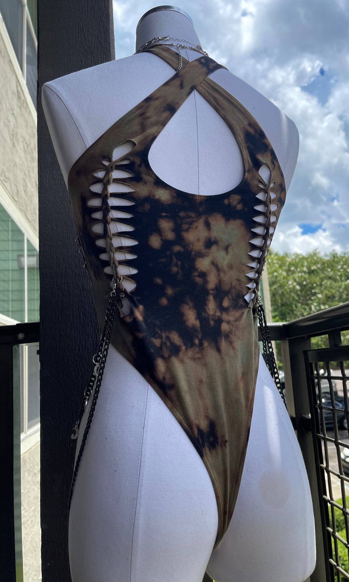 L/XL Seaweed Reverse Tie Dye Bodysuit 𝐐𝐮𝐢𝐜𝐤 𝐬𝐡𝐢𝐩 𝐰𝐢𝐭𝐡𝐢𝐧 5 𝐝𝐚𝐲𝐬