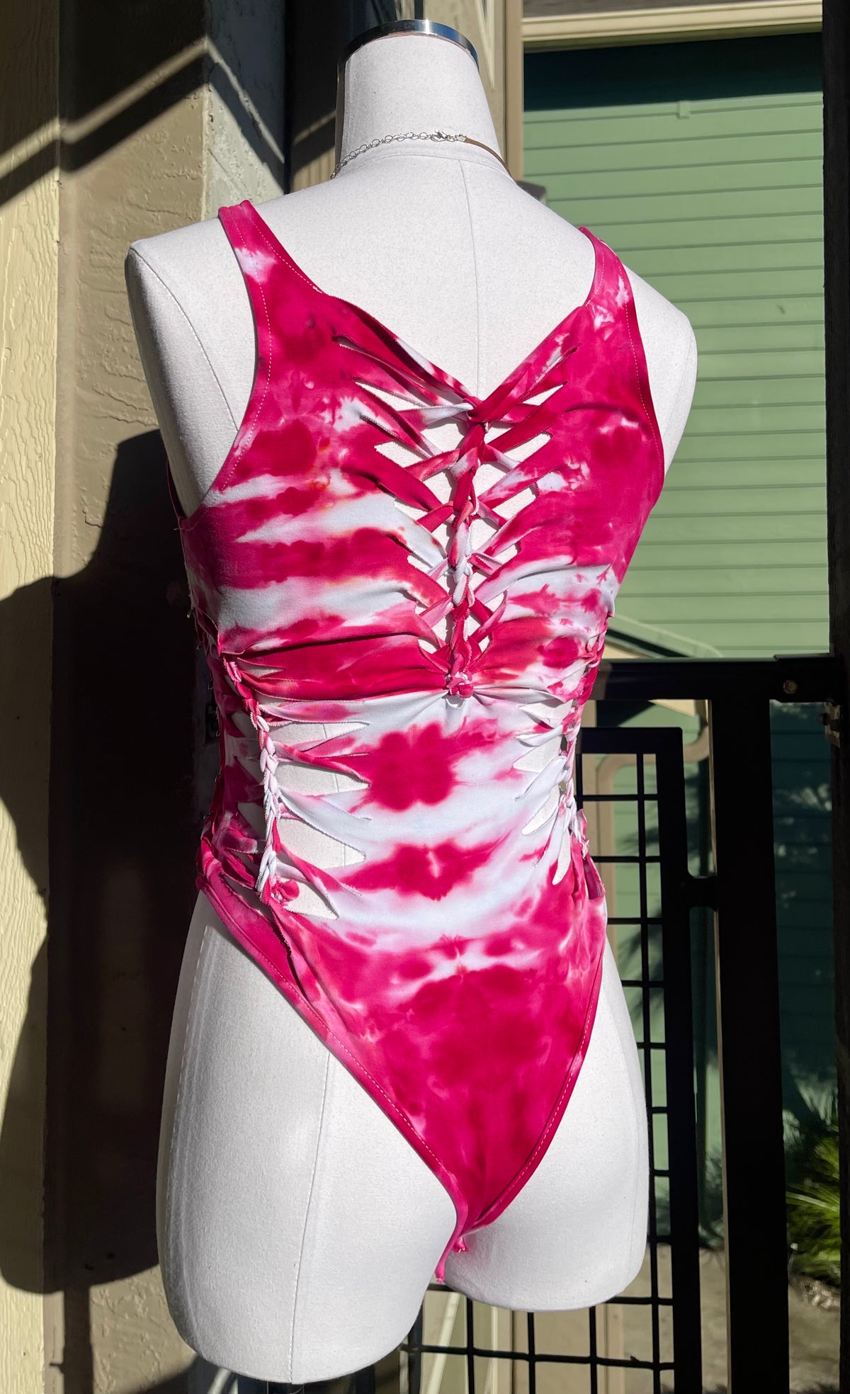 Pink Sand Tie Dye Bodysuit (ᴍᴀᴅᴇ ᴛᴏ ᴏʀᴅᴇʀ)