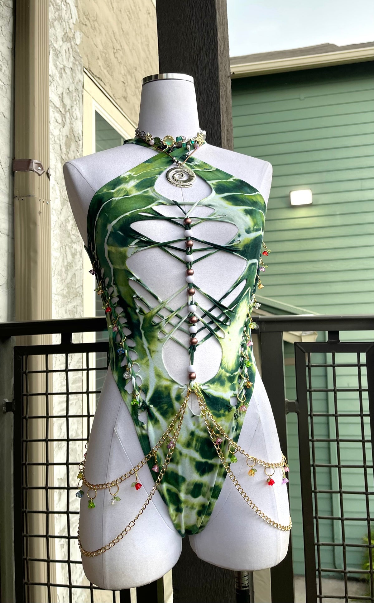 XS/S The Garden Bodysuit 𝐐𝐮𝐢𝐜𝐤 𝐬𝐡𝐢𝐩 𝐰𝐢𝐭𝐡𝐢𝐧 5 𝐝𝐚𝐲𝐬