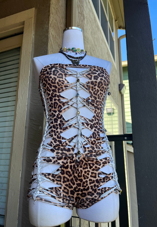 Wild Cheetah Tube Romper (ᴍᴀᴅᴇ ᴛᴏ ᴏʀᴅᴇʀ)