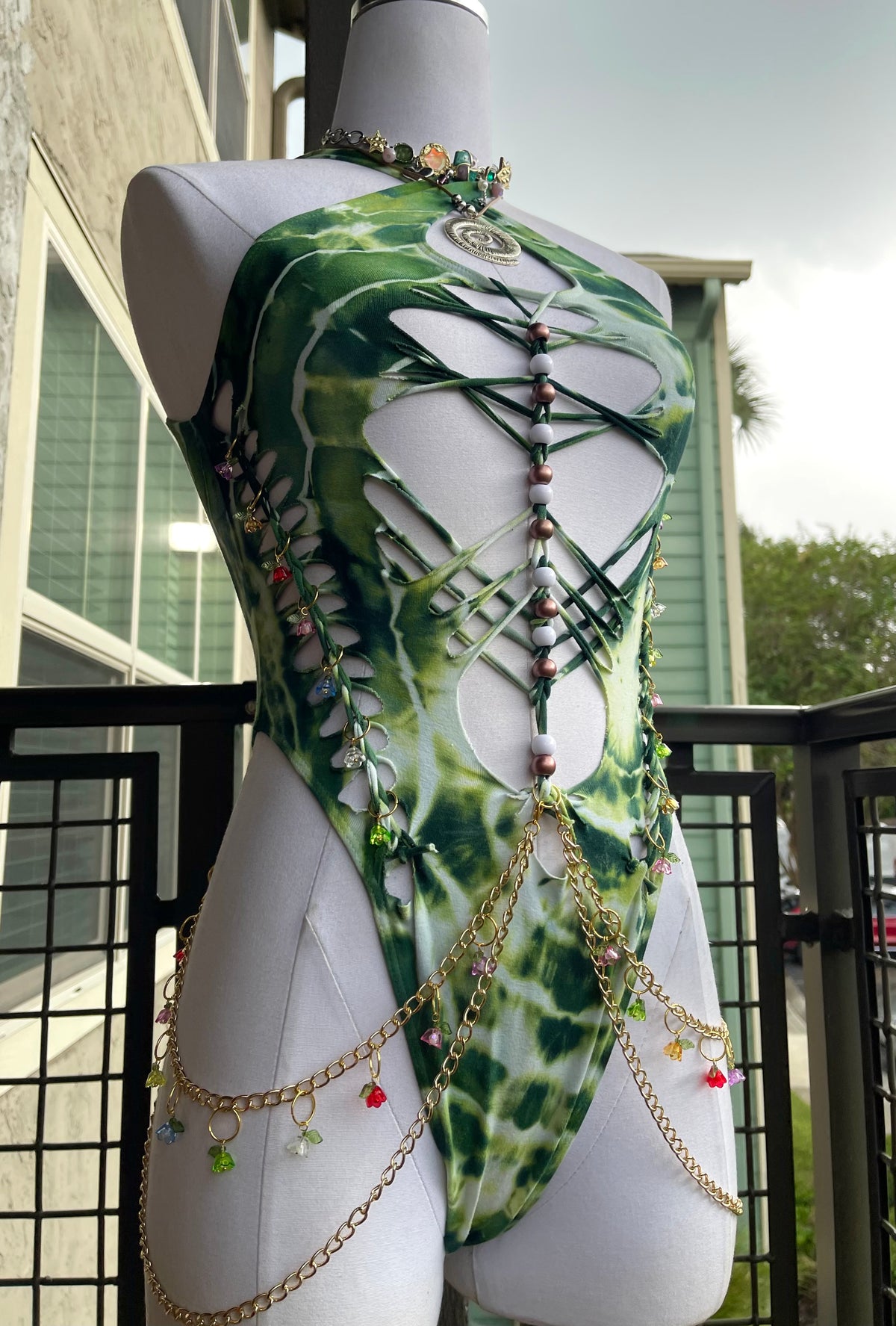 XS/S The Garden Bodysuit 𝐐𝐮𝐢𝐜𝐤 𝐬𝐡𝐢𝐩 𝐰𝐢𝐭𝐡𝐢𝐧 5 𝐝𝐚𝐲𝐬