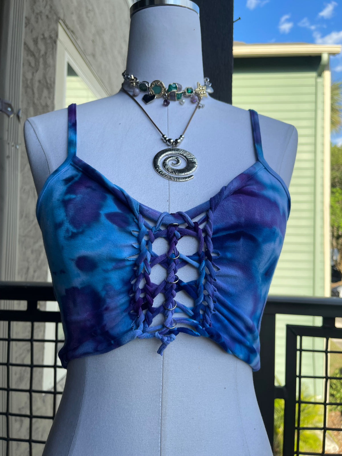 Size Small Tidal Siren Braided Tank Top 𝐒𝐡𝐢𝐩𝐬 𝐍𝐞𝐱𝐭 𝐁𝐮𝐬𝐢𝐧𝐞𝐬𝐬 𝐃𝐚𝐲