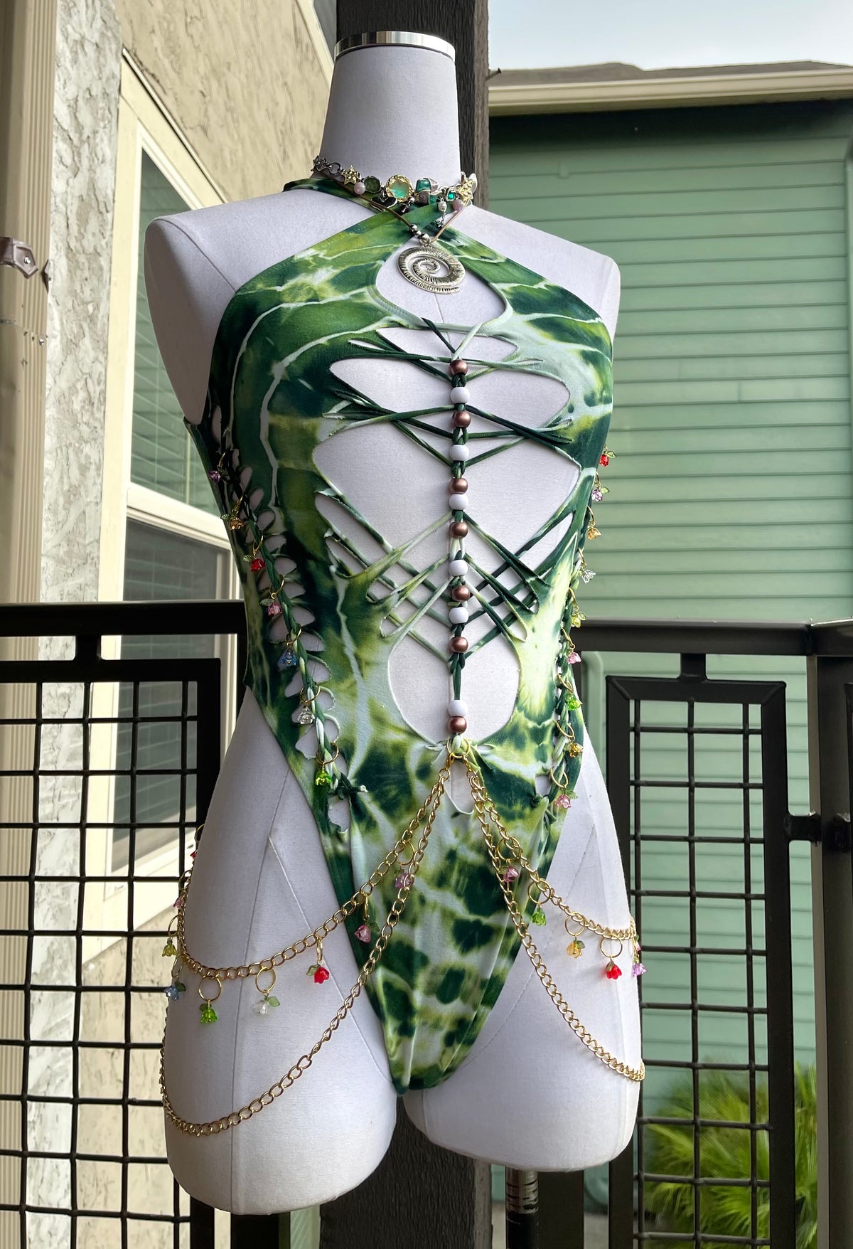 XS/S The Garden Bodysuit 𝐐𝐮𝐢𝐜𝐤 𝐬𝐡𝐢𝐩 𝐰𝐢𝐭𝐡𝐢𝐧 5 𝐝𝐚𝐲𝐬