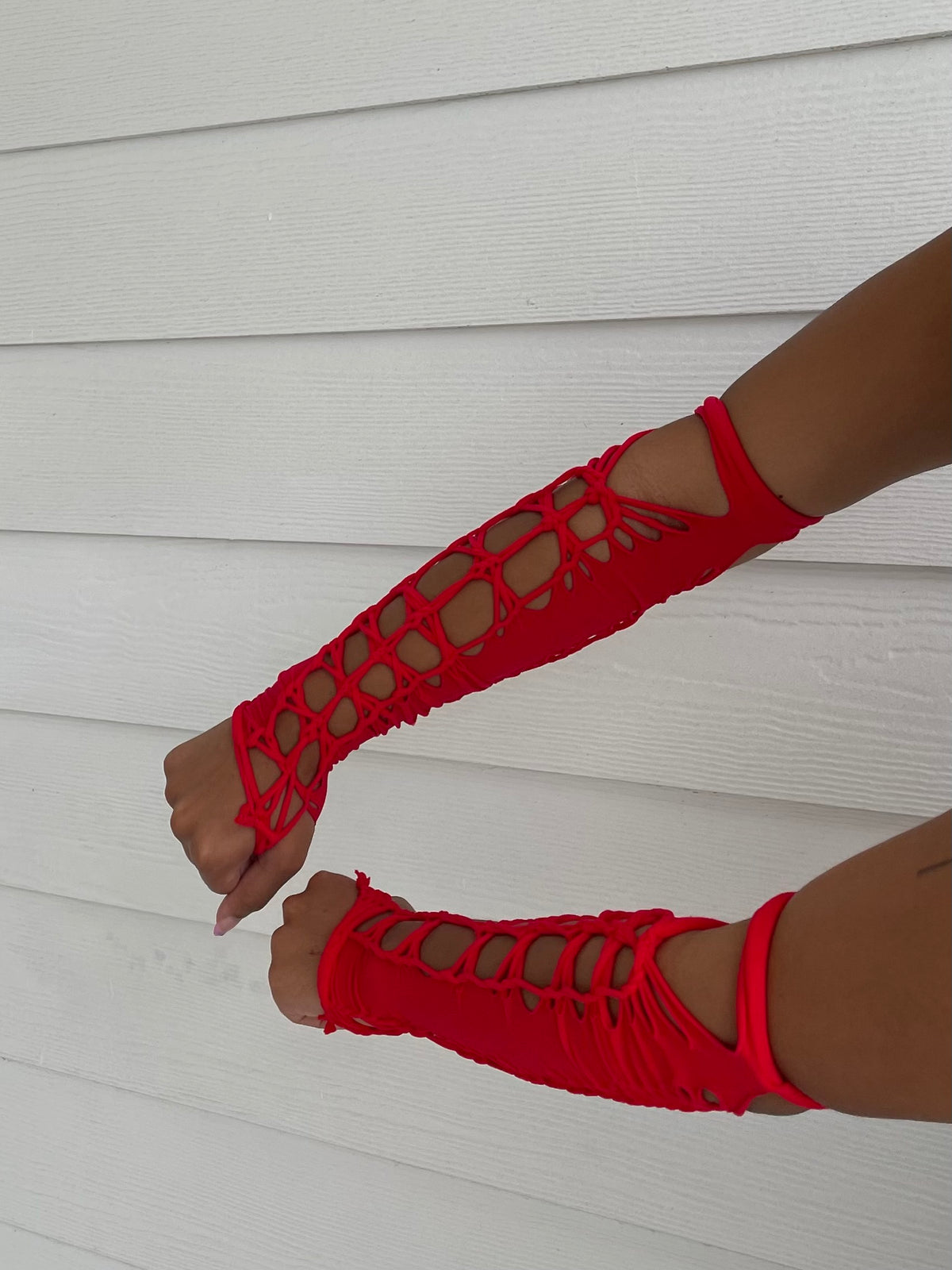 Siren Braided arm sleeves 𝐒𝐡𝐢𝐩𝐬 𝐍𝐞𝐱𝐭 𝐁𝐮𝐬𝐢𝐧𝐞𝐬𝐬 𝐃𝐚𝐲