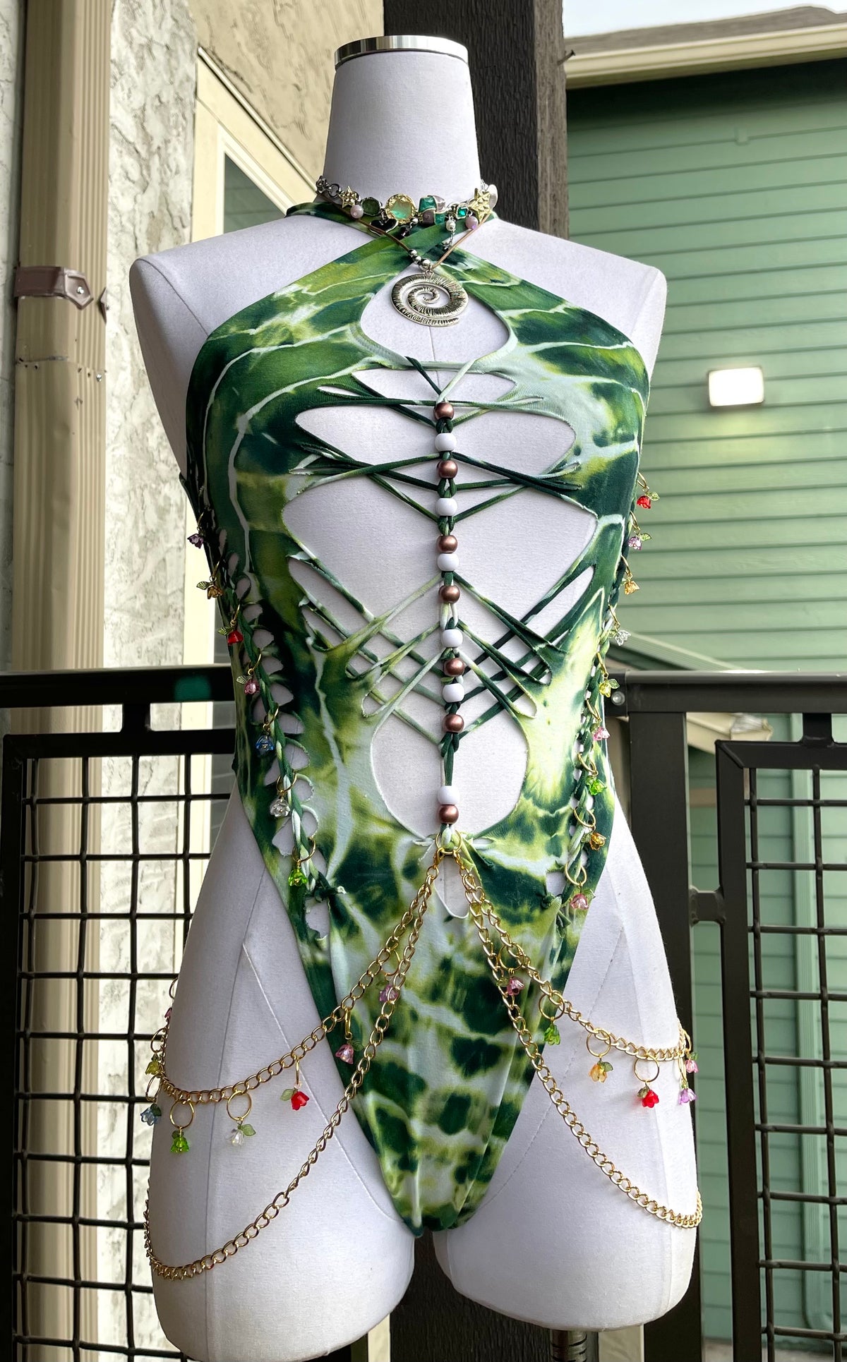 XS/S The Garden Bodysuit 𝐐𝐮𝐢𝐜𝐤 𝐬𝐡𝐢𝐩 𝐰𝐢𝐭𝐡𝐢𝐧 5 𝐝𝐚𝐲𝐬